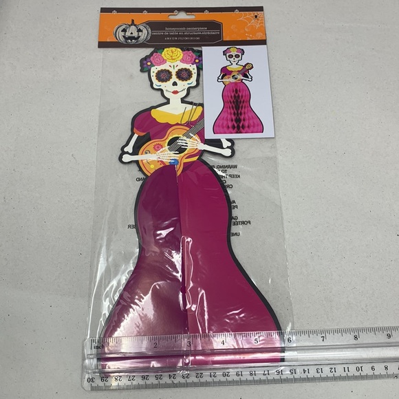 NEW 3 piece Day of the Dead items 💀 Hair Clip, Honeycomb Centerpiece & Sign - Picture 9 of 16